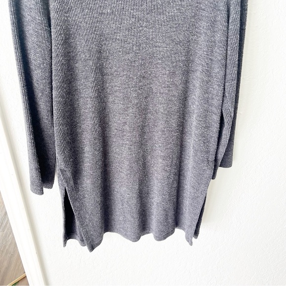 Clara Sun Woo Sweater Women's Medium Gray Thermal Waffle Knit Turtleneck Neutral - Picture 4 of 8